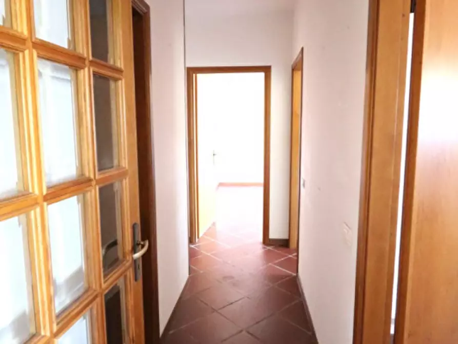 Immagine 8 di Appartamento in vendita  a Montevarchi