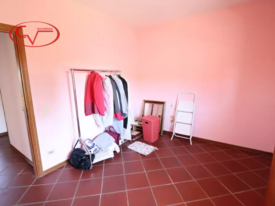 Immagine 15 di Appartamento in vendita  a Montevarchi