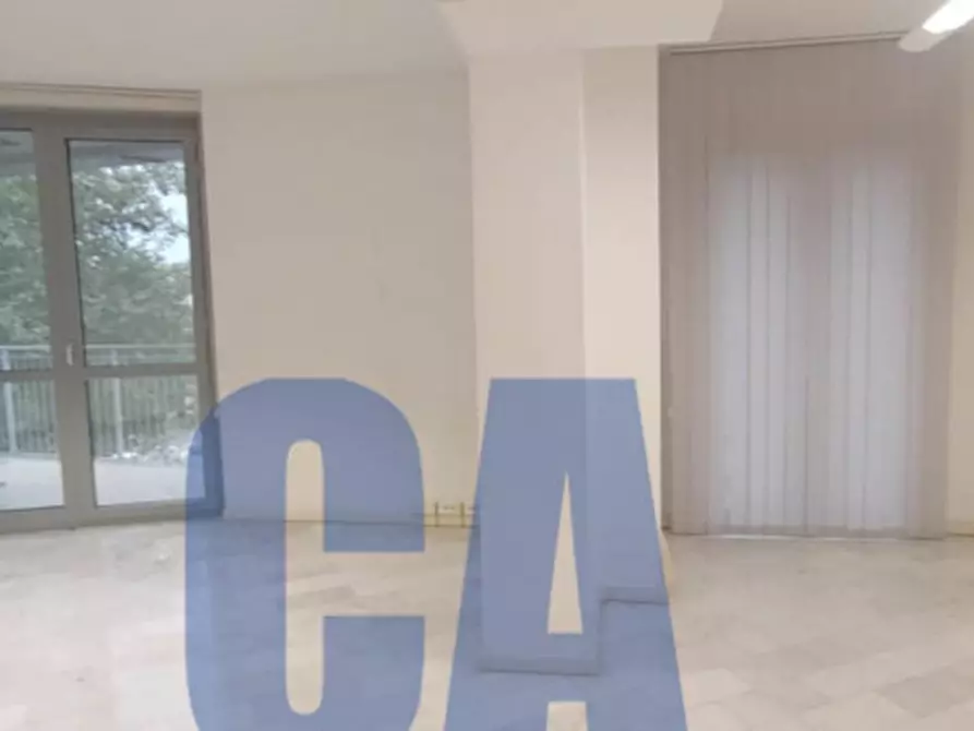 Immagine 4 di Ufficio in affitto  in PIAZZA CARBONARI a Milano