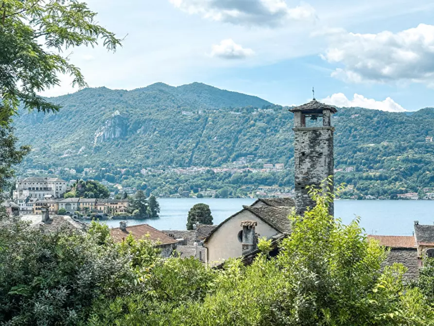 Immagine 3 di Garage in vendita  in Via San Bernardino a Orta San Giulio