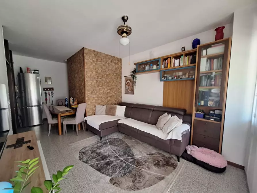 Immagine 1 di Appartamento in vendita  in Via del Lavoro 6 a Torri Di Quartesolo