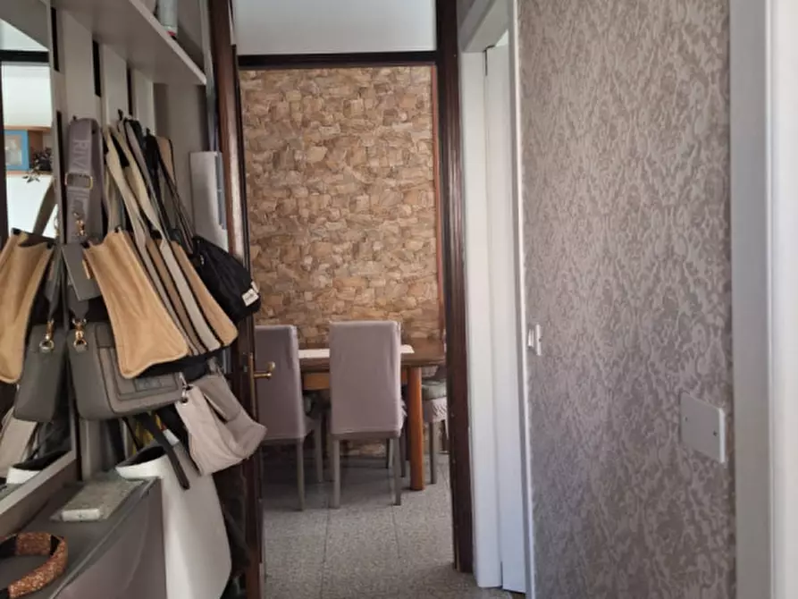 Immagine 6 di Appartamento in vendita  in Via del Lavoro 6 a Torri Di Quartesolo