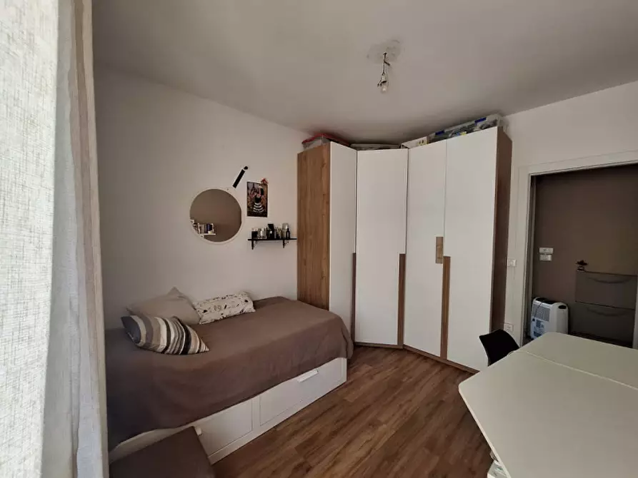 Immagine 7 di Appartamento in vendita  in Via del Lavoro 6 a Torri Di Quartesolo