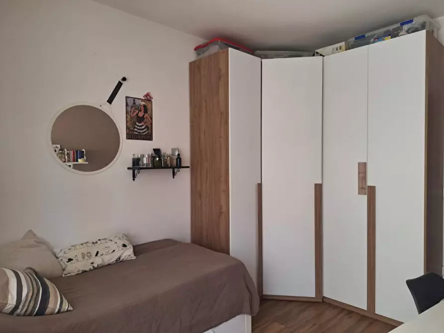 Immagine 8 di Appartamento in vendita  in Via del Lavoro 6 a Torri Di Quartesolo