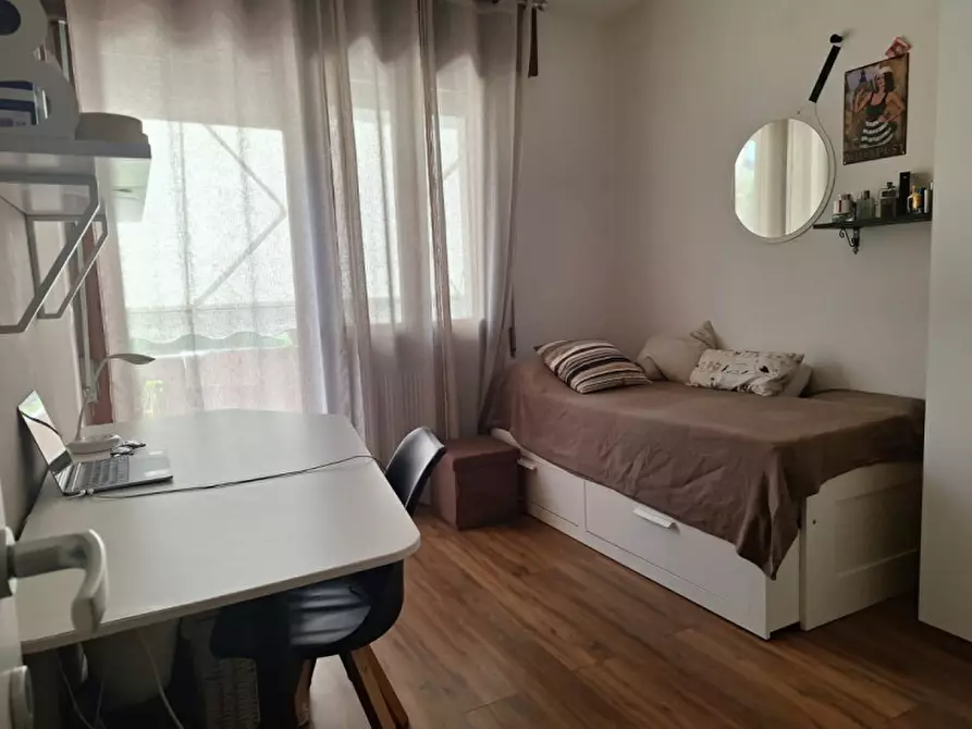 Immagine 9 di Appartamento in vendita  in Via del Lavoro 6 a Torri Di Quartesolo