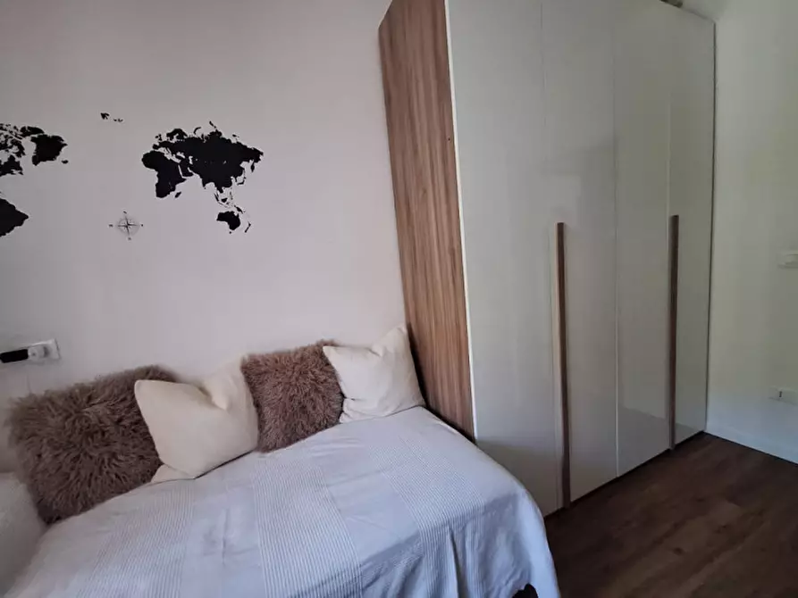 Immagine 10 di Appartamento in vendita  in Via del Lavoro 6 a Torri Di Quartesolo