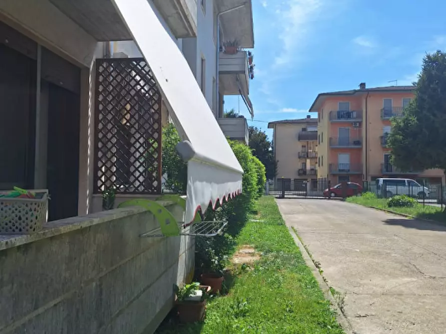 Immagine 12 di Appartamento in vendita  in Via del Lavoro 6 a Torri Di Quartesolo