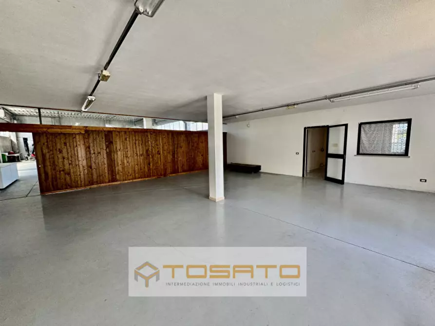 Immagine 11 di Capannone industriale in affitto  a Cerea