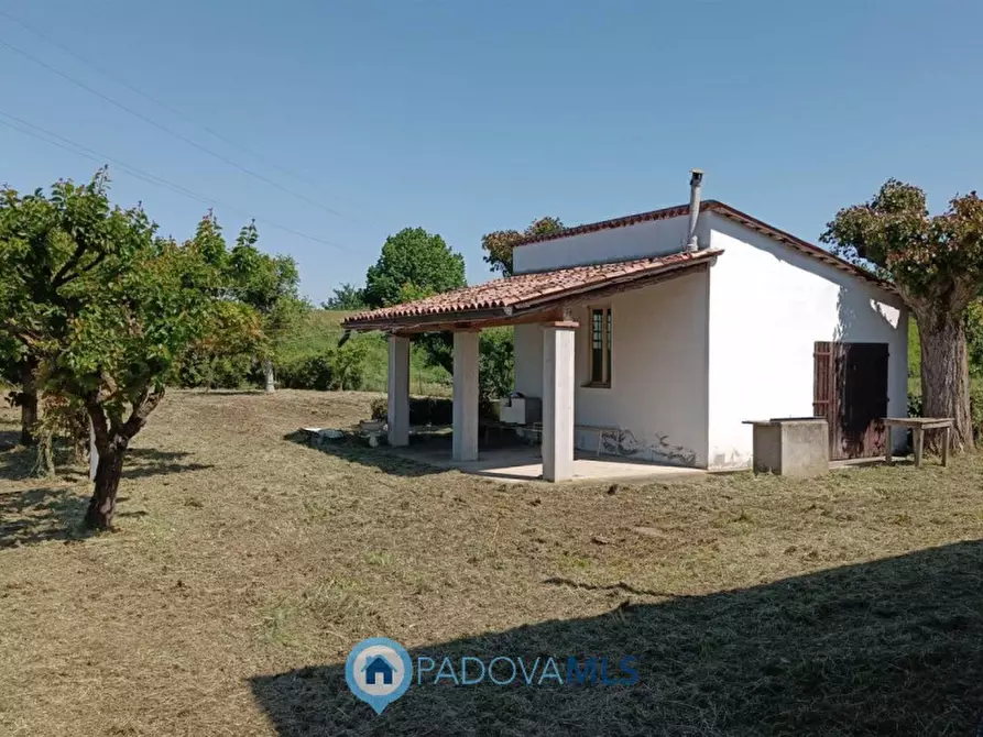 Immagine 8 di Rustico / casale in vendita  in VIA CHIODARE a Due Carrare