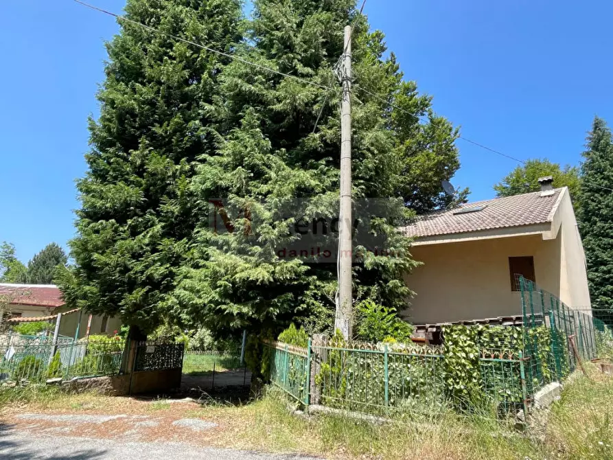 Immagine 7 di Villa in vendita  a San Roberto