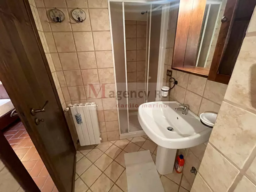 Immagine 22 di Villa in vendita  in Pinema a San Roberto