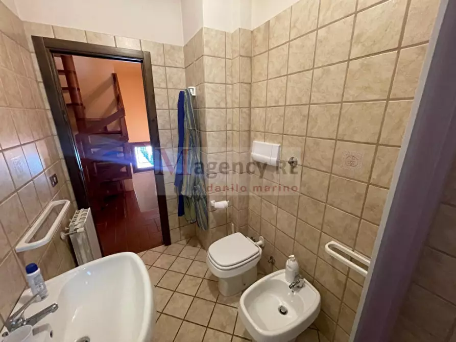 Immagine 26 di Villa in vendita  a San Roberto