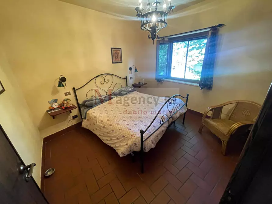 Immagine 27 di Villa in vendita  a San Roberto
