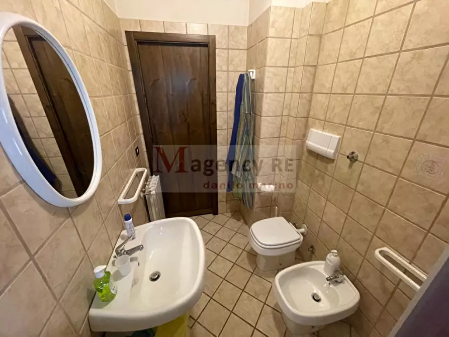 Immagine 40 di Villa in vendita  a San Roberto