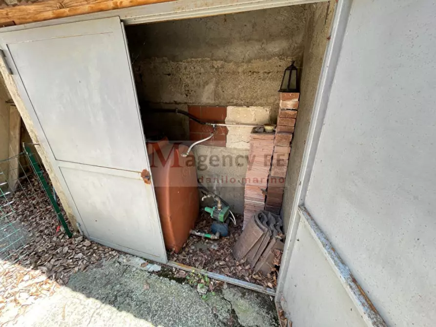 Immagine 45 di Villa in vendita  a San Roberto