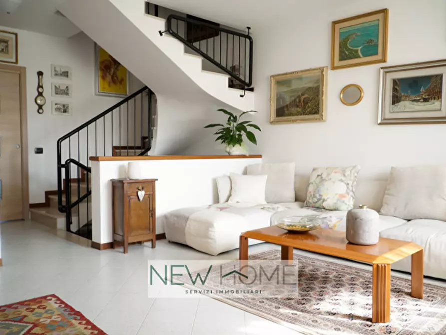 Immagine 2 di Villetta a schiera in vendita  in via Sasse 10 a Verona