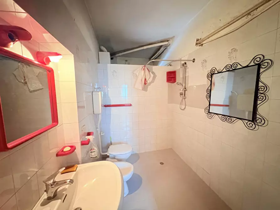 Immagine 21 di Villetta a schiera in vendita  in Via Porto a Galzignano Terme