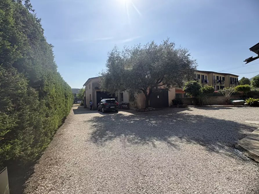 Immagine 34 di Villetta a schiera in vendita  in Via Porto a Galzignano Terme