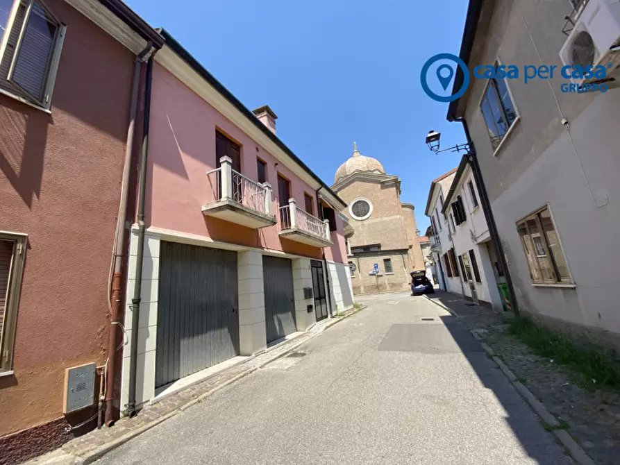 Immagine 1 di Appartamento in vendita  in Adria, Via Bettola a Adria