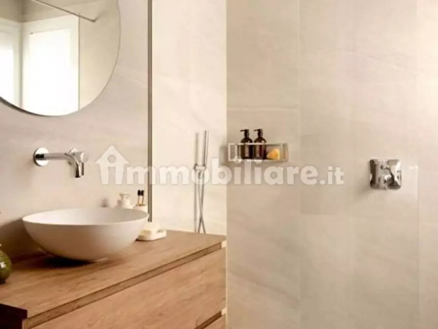 Immagine 12 di Appartamento in vendita  a Rimini