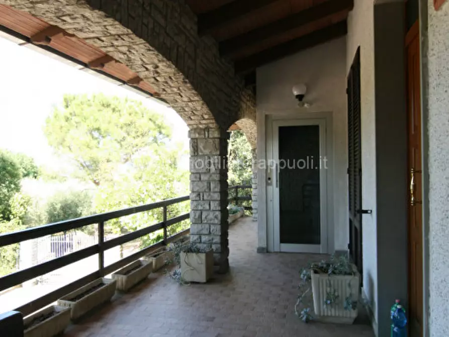 Immagine 5 di Villa in vendita  a Torrita Di Siena
