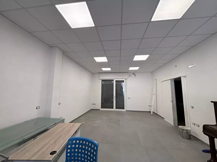Immagine 2 di Ufficio in affitto  in VIA NAZIONALE N°603 a Torre Del Greco
