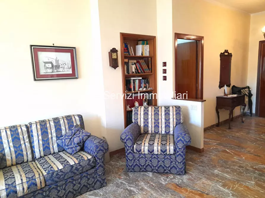 Immagine 8 di Appartamento in vendita  in Via Amilcare Cucchini a Roma