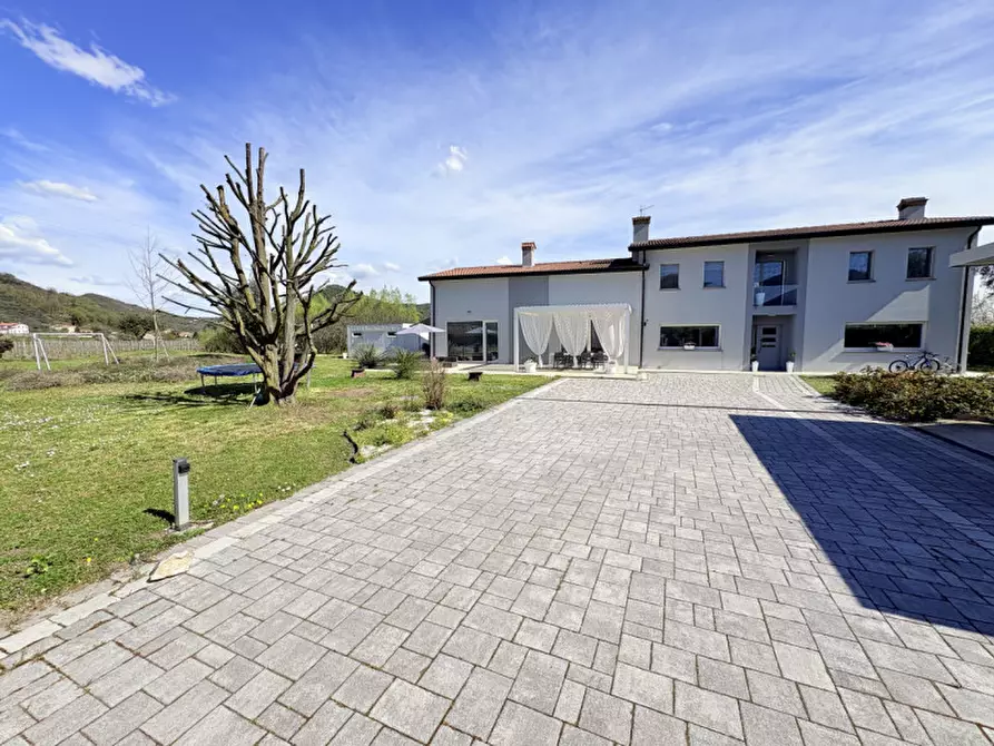 Immagine 2 di Casa indipendente in vendita  in Via Verdi a Galzignano Terme