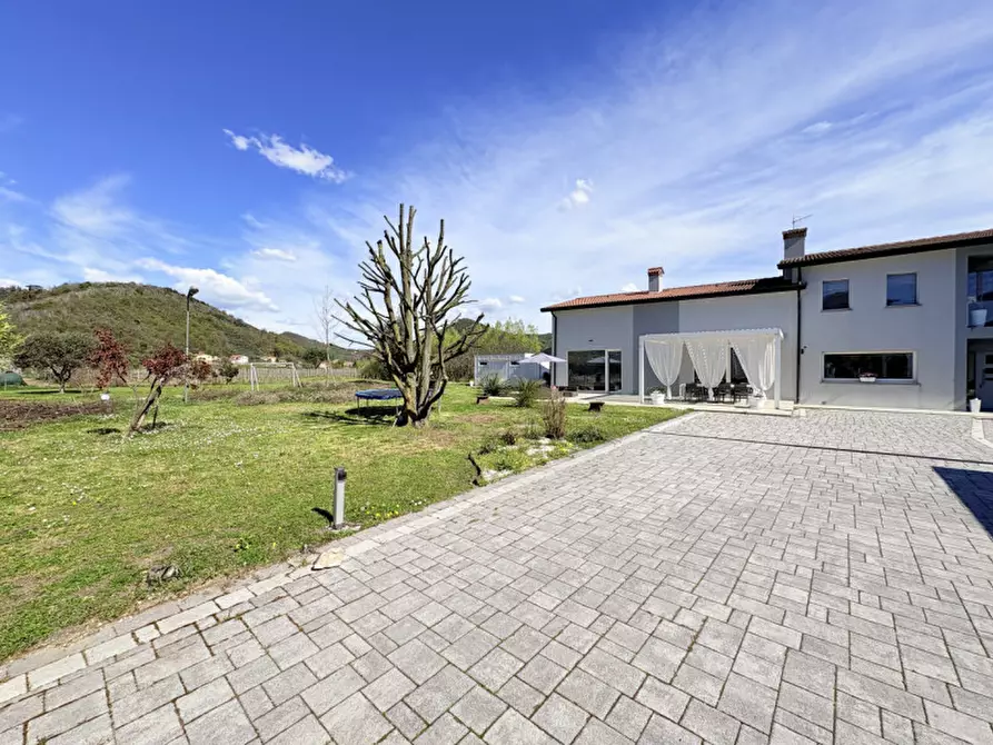 Immagine 3 di Casa indipendente in vendita  in Via Verdi a Galzignano Terme