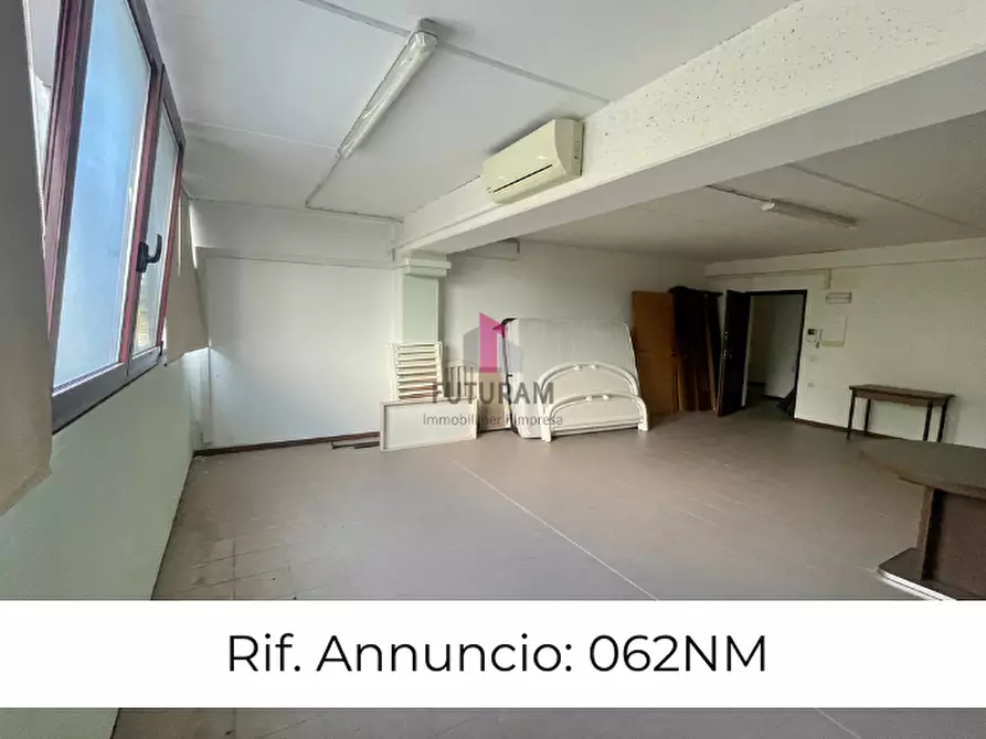 Immagine 1 di Laboratorio in vendita  in via roma 1 a Ponte San Nicolò