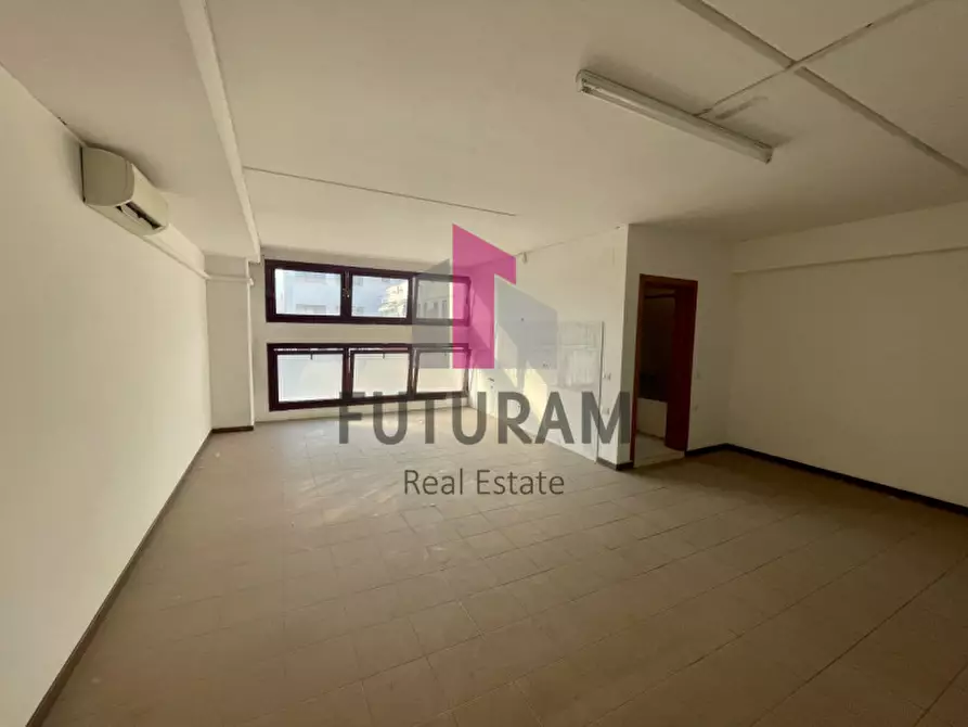 Immagine 12 di Laboratorio in vendita  in via roma 1 a Ponte San Nicolò