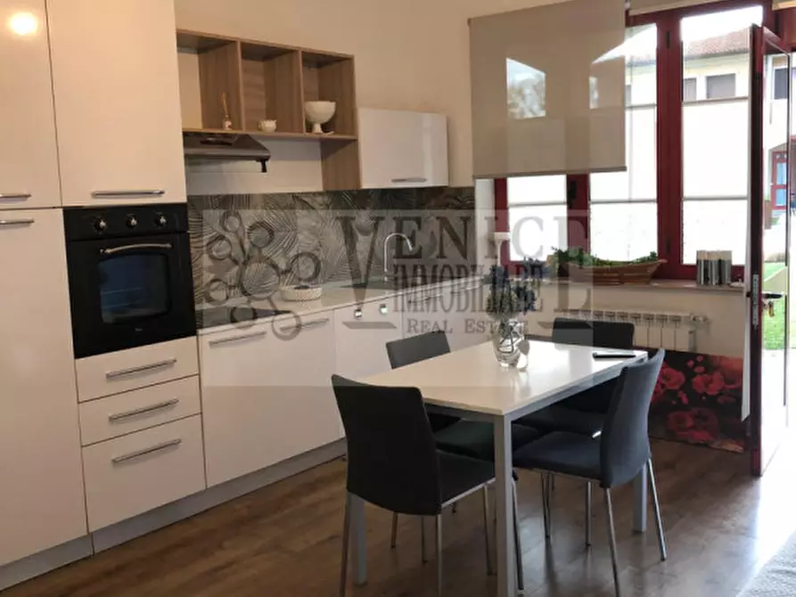 Immagine 12 di Appartamento in vendita  a Teglio Veneto