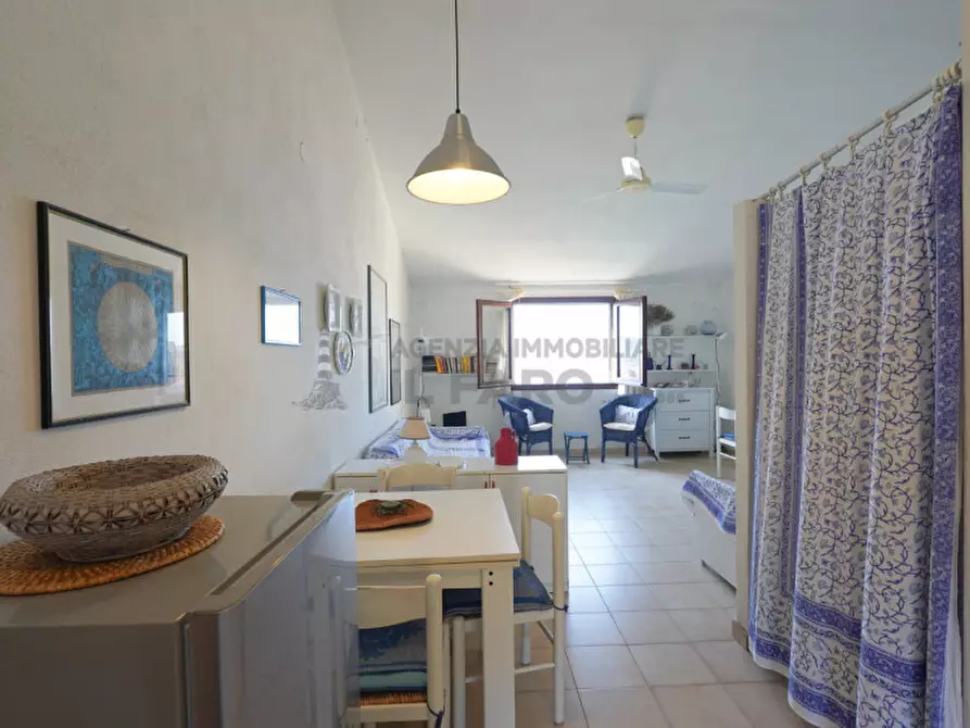 Immagine 3 di Appartamento in vendita  in Via Padule 24 a La Maddalena