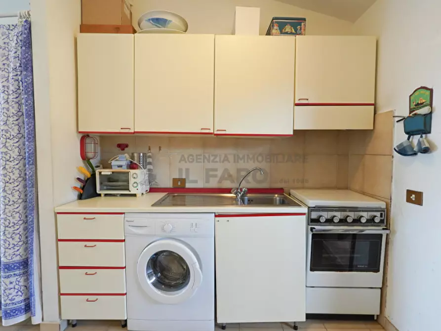 Immagine 4 di Appartamento in vendita  in Via Padule 24 a La Maddalena