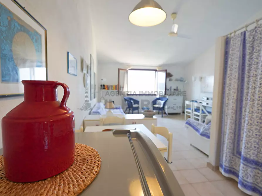 Immagine 5 di Appartamento in vendita  in Via Padule 24 a La Maddalena