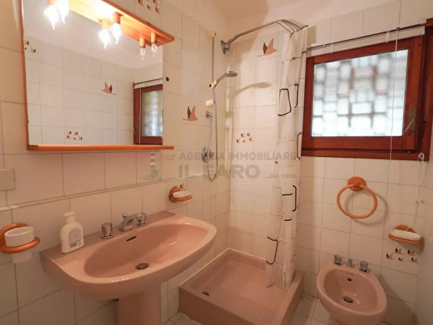 Immagine 13 di Appartamento in vendita  in Via Padule 24 a La Maddalena