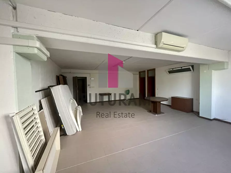 Immagine 4 di Laboratorio in vendita  in via roma 1 a Ponte San Nicolò