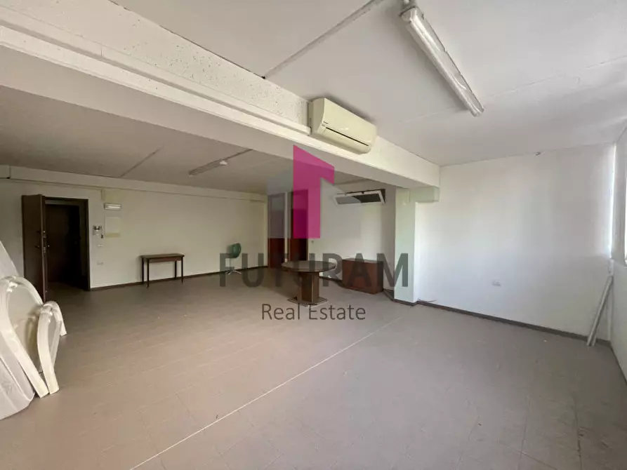 Immagine 5 di Laboratorio in vendita  in via roma 1 a Ponte San Nicolò