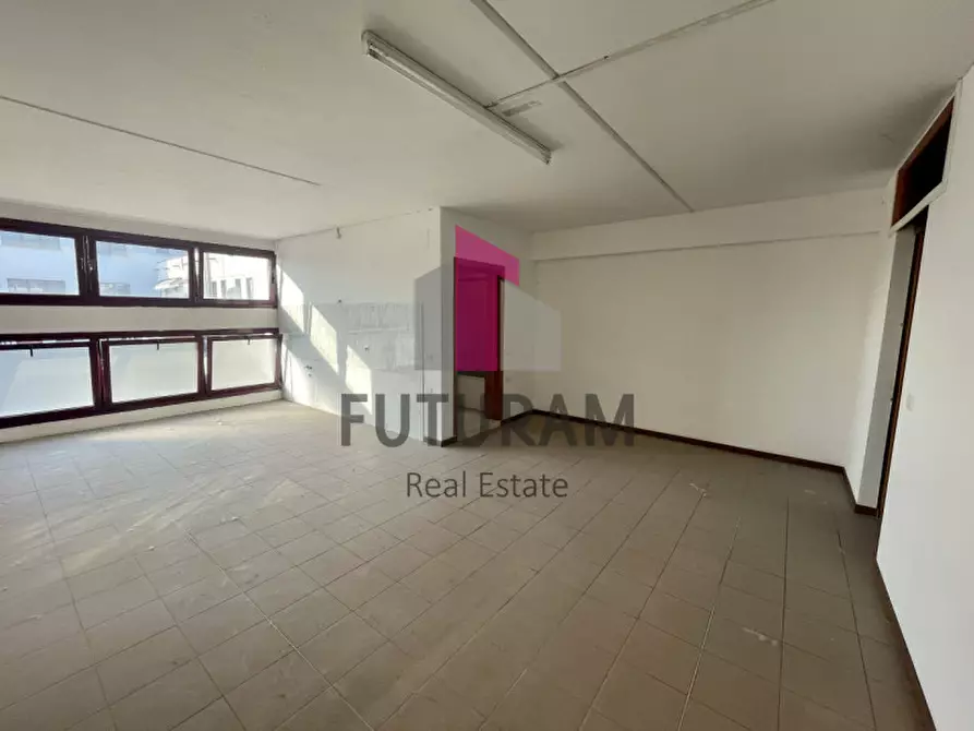 Immagine 11 di Laboratorio in vendita  in via roma 1 a Ponte San Nicolò