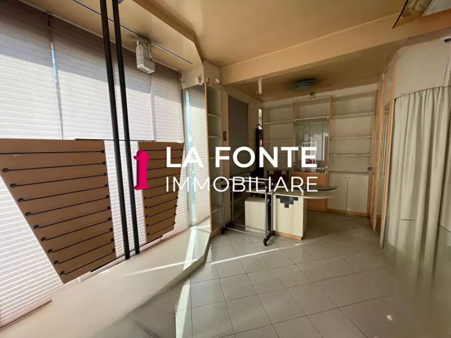 Immagine 1 di Negozio in affitto  in via veneto a Vigonovo