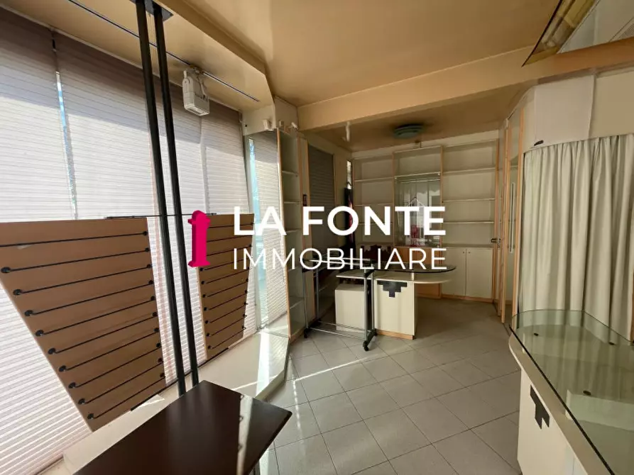 Immagine 8 di Negozio in affitto  in via veneto a Vigonovo