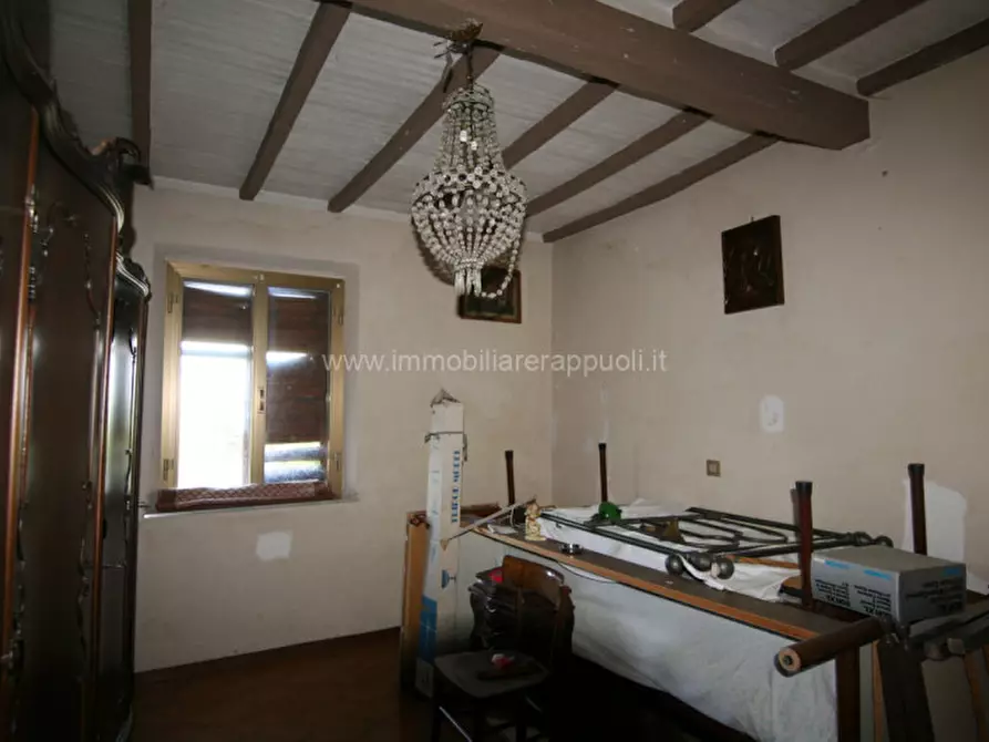 Immagine 4 di Casa indipendente in vendita  a Montepulciano