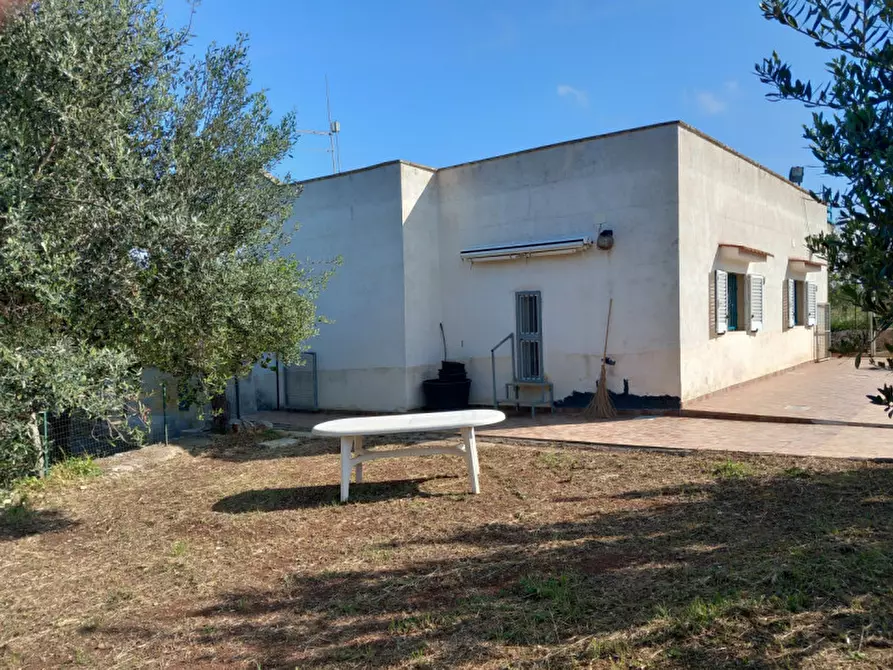 Immagine 24 di Villa in vendita  in C.da Boccadoro a Ostuni
