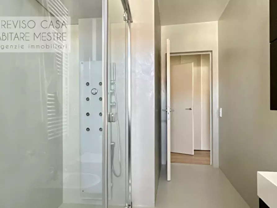 Immagine 10 di Appartamento in vendita  in Piazza Angelo Giustinian Recanati a Treviso