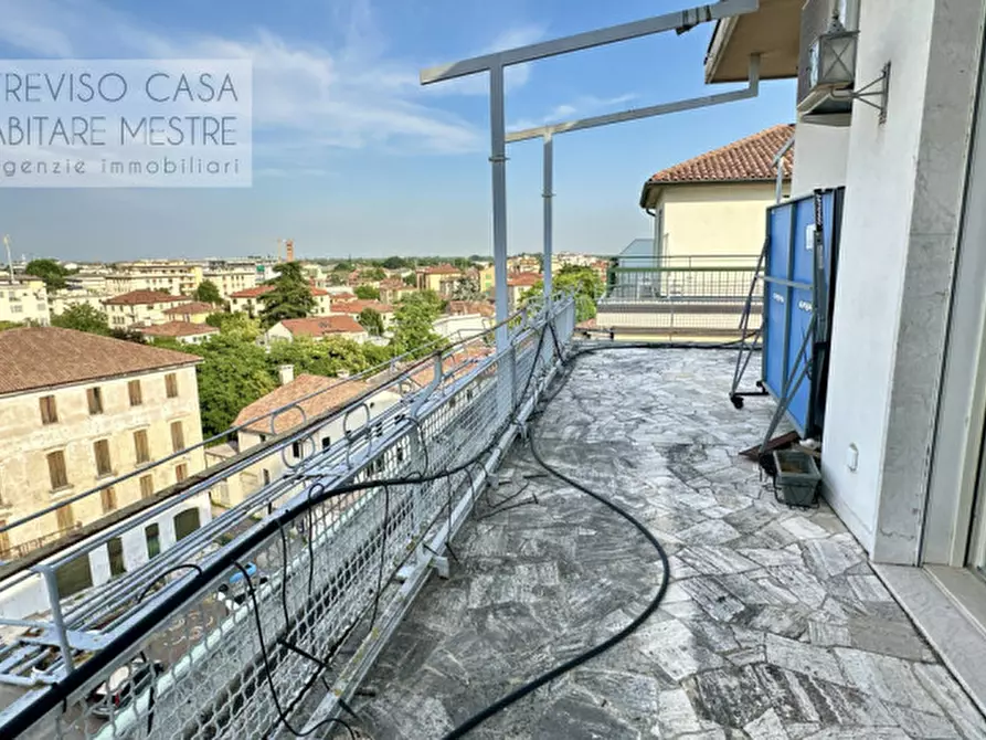 Immagine 17 di Appartamento in vendita  in Piazza Angelo Giustinian Recanati a Treviso