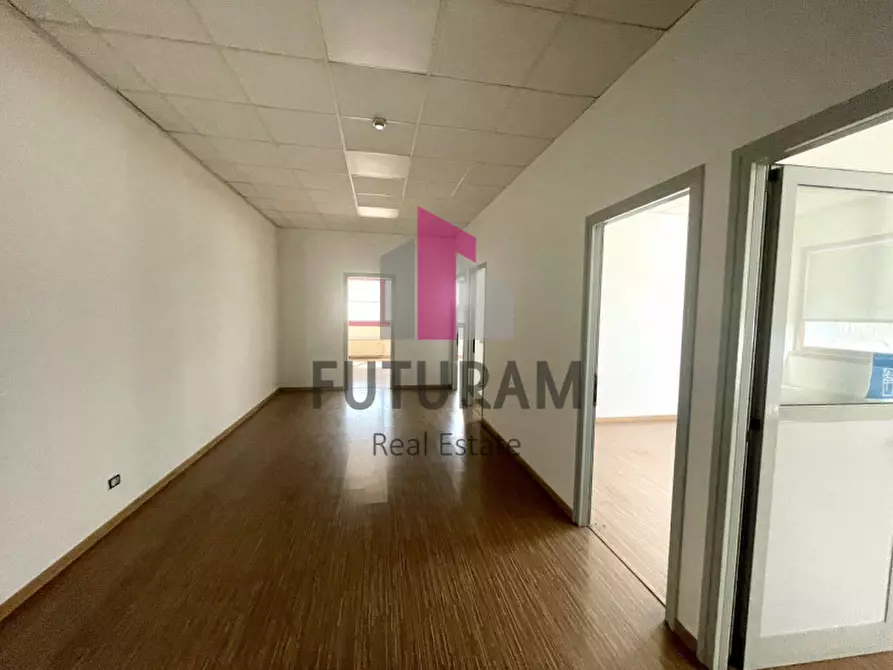 Immagine 36 di Capannone industriale in affitto  in VIA ROMA 1 a Mira