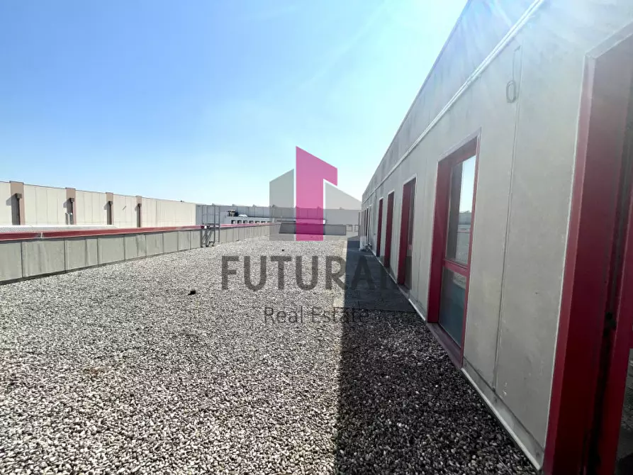 Immagine 14 di Capannone industriale in vendita  in VIA ROMA 1 a Mira