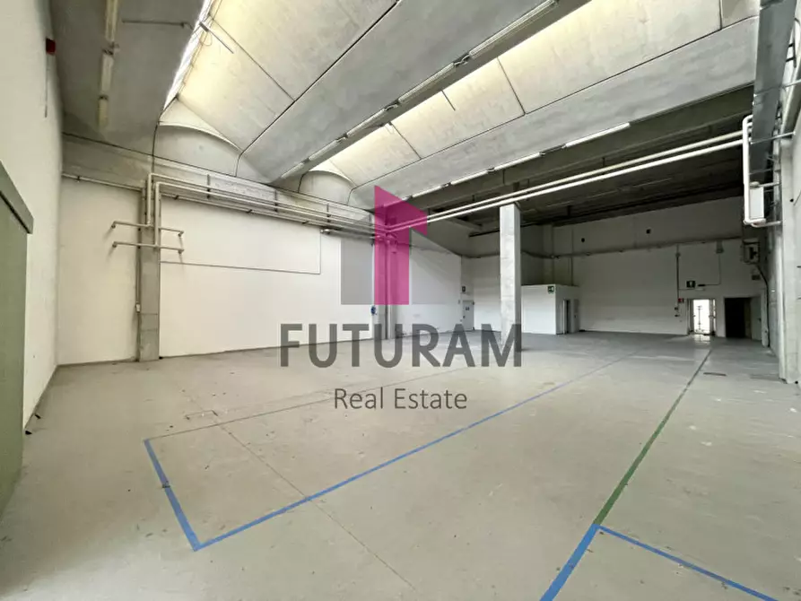 Immagine 25 di Capannone industriale in vendita  in VIA ROMA 1 a Mira