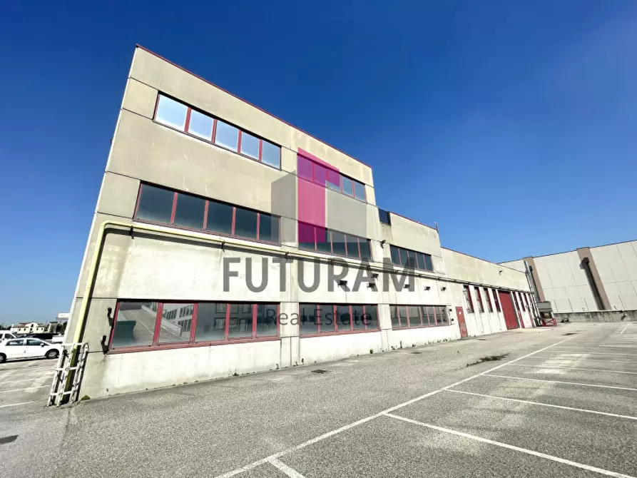 Immagine 41 di Capannone industriale in vendita  in VIA ROMA 1 a Mira