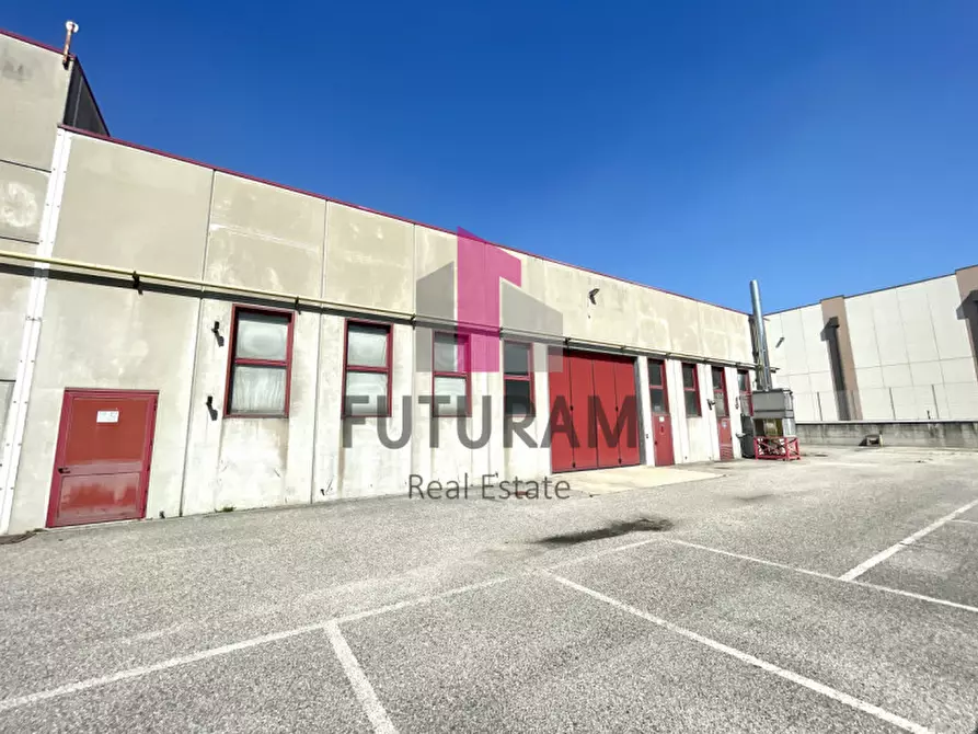 Immagine 42 di Capannone industriale in vendita  in VIA ROMA 1 a Mira